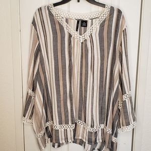 New Direction Curvy vertical stripe blouse 2X